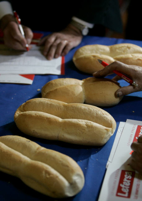 Estos panes se evalúan por sus características internas y externas.

