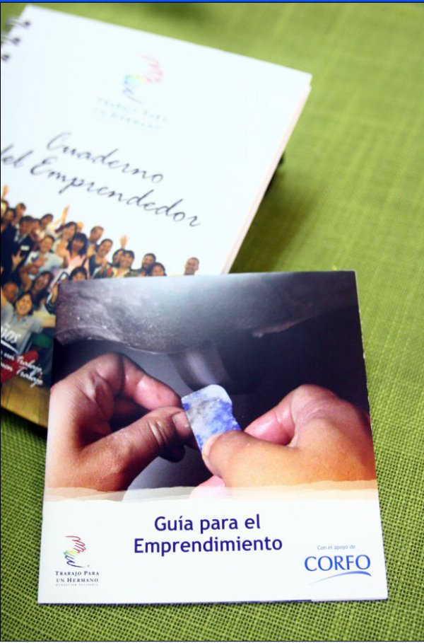 La guía se puede descargar desde la web de Trabajo para un Hermano.