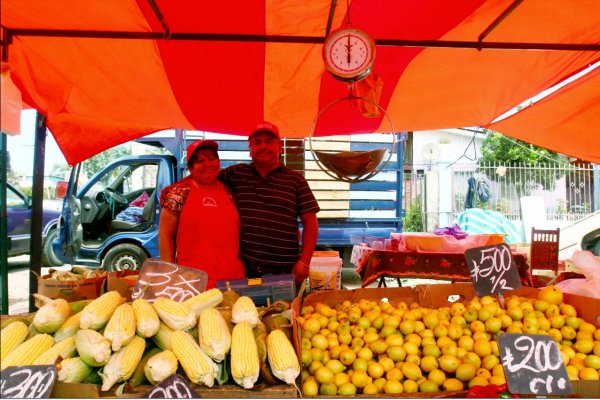 La feria la integran 180 comerciantes.