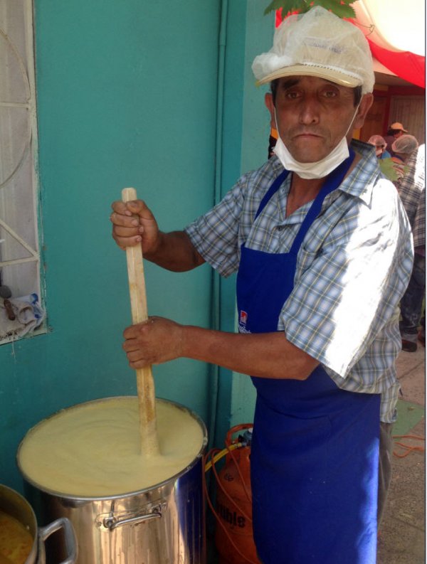 Los feriantes la estarán revolviendo hasta las 19 horas.