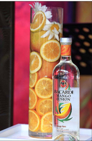 Este producto combina el sabor del mango maduro con la naranja.