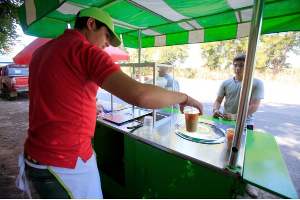 Cristián Ramírez ya piensa en tener un negocio más estable, como un almacén o minimarket.