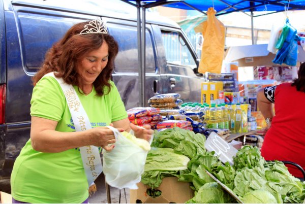 Un fuerte del puesto son las ensaladas preparadas.