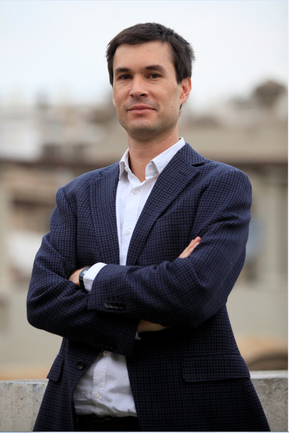 "Ofrecemos también un microseguro", cuenta Pavón.