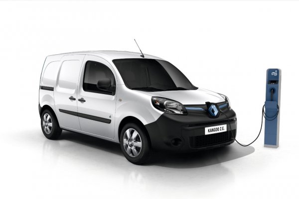 Kangoo ZE es un modelo eléctrico de Renault, con una autonomía de viaje de entre 80 y 120 kilómetros.