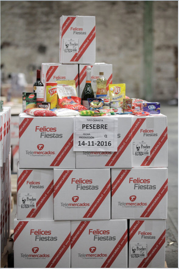 Telemercados cuenta con seis tipos de cajas, que
contienen entre 20 y 24 productos cada una.