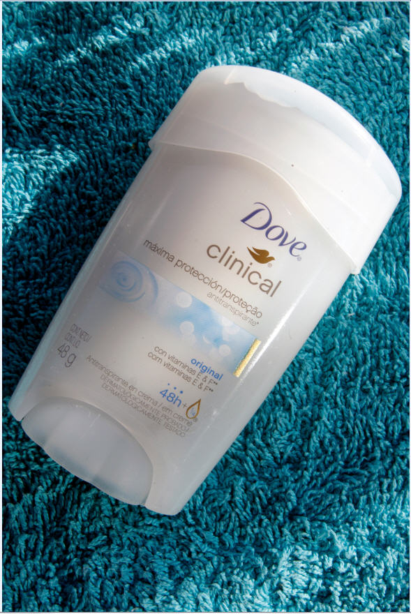 Dove Clinical con uso recomendado para antes de
dormir.