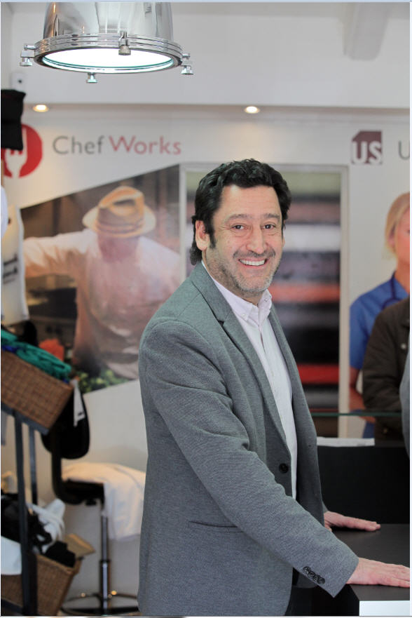 Reinberg maneja la distribución y comercialización de Chef Works.