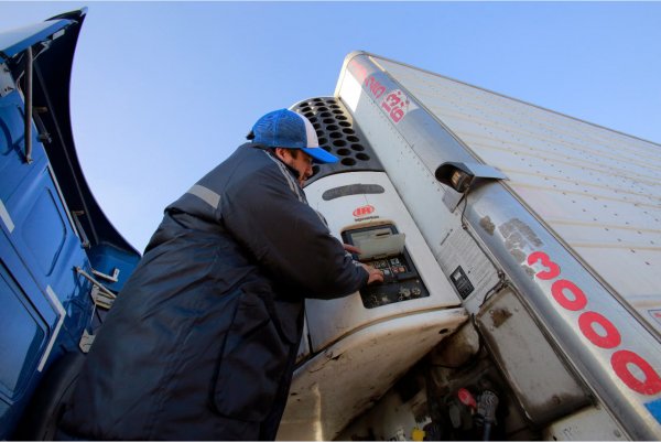 Todos los camiones cuentan con un panel de control de la temperatura.