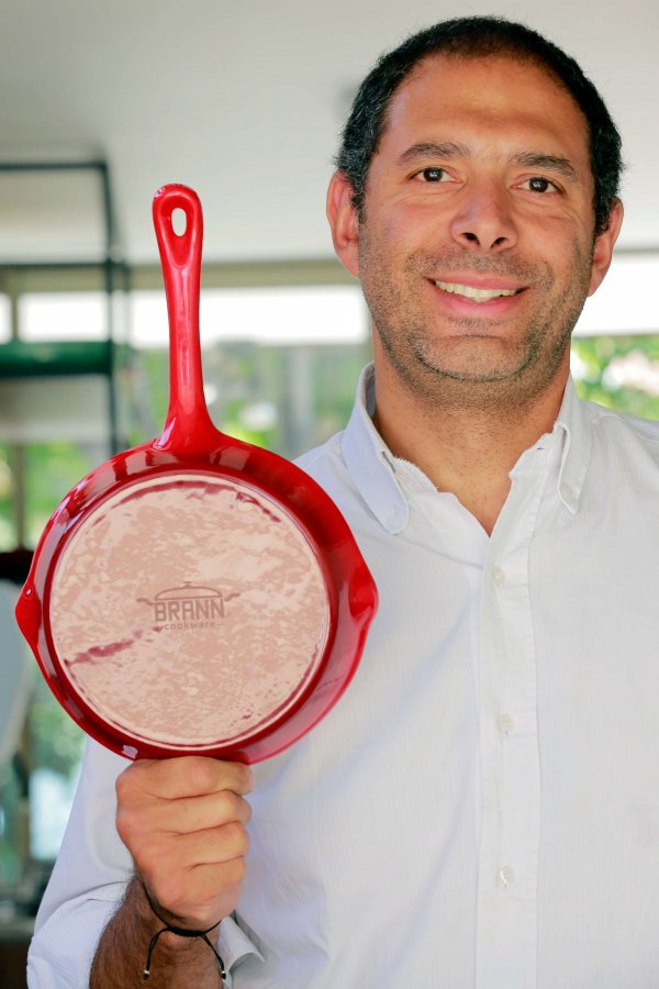 "Esta gama de productos permite cocinar con poco aceite", afirma Jorge Uauy.