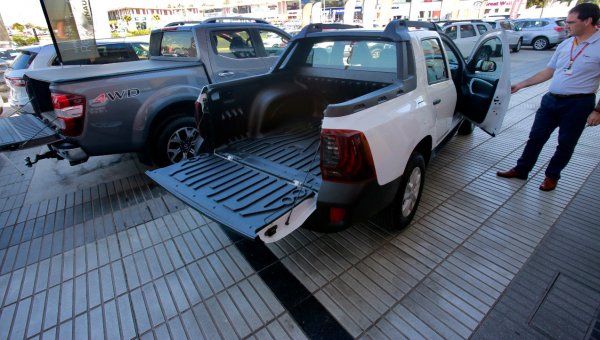 Renault se abrió el año pasado a esta categoría con sus modelos Alaskan y Oroch.