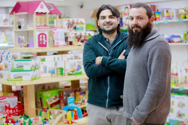 "Nuestras ventas han subido un 25%", dicen los hermanos Alejandro y Hernán Cuevas.