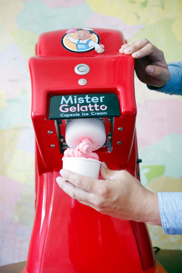 El equipo es similar a las cafeteras que ocupan
cápsulas.