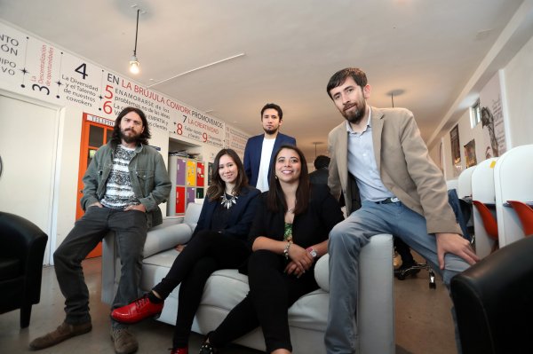 La Brújula Cowork: Germán Pea, Javiera González, Luis Godoy, Valentina Cortés y Danko Ravtic.