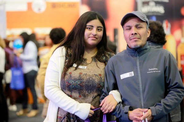 Laurio Julca dice que le gustaría que en la Expo hubiera stands del rubro librería.