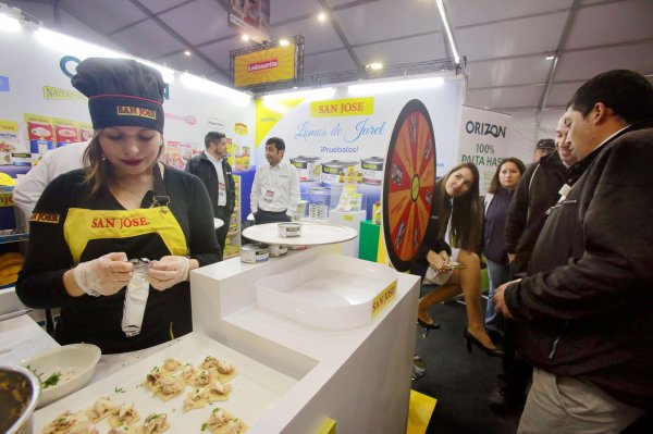 En el stand de San José los visitantes pudieron
degustar sus productos y participar de entretenidos concursos.