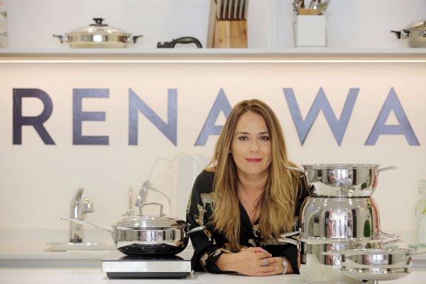 Rena Ware cuenta con un showroom en Avda. Padre
Hurtado Norte 1183.