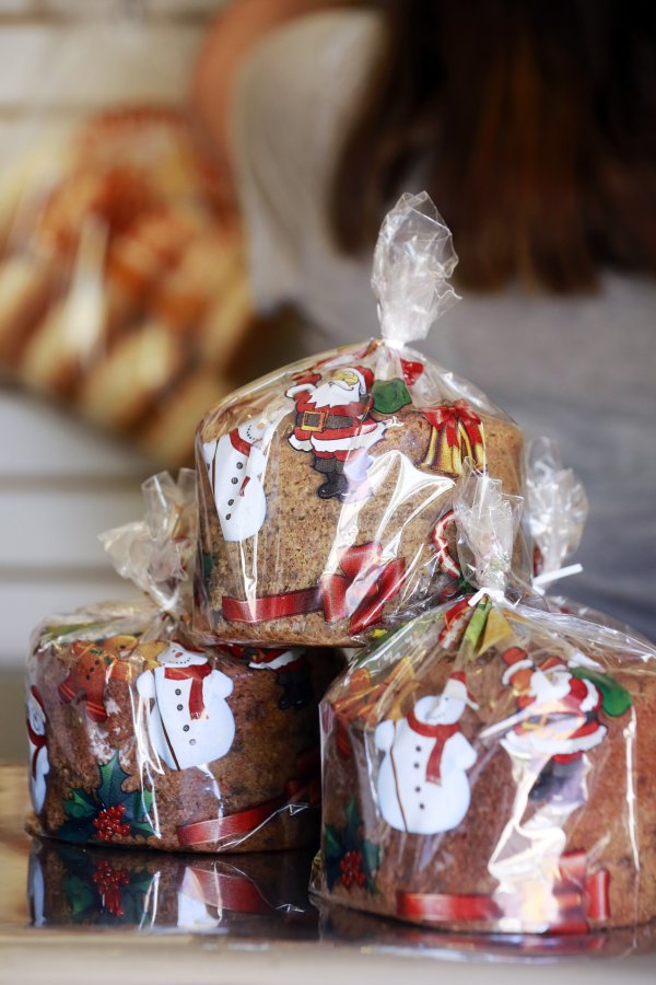 El pan de pascua es una de las especialidades de
la casa en almacén Letty.