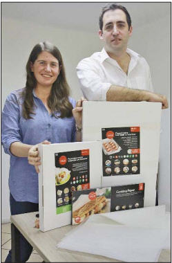 "Se trata de productos de origen 100% orgánico",
dicen Francisca Vial y Andrés Lyon.