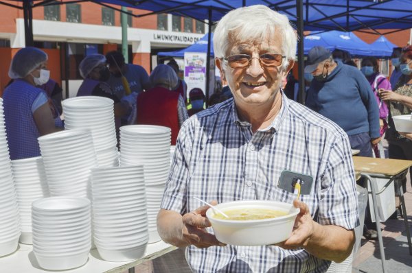 Al menos hasta Semana Santa podrán encontrarse choclos humeros y pasteleros, en ferias y verdulerías. Froilán Flores ASOF