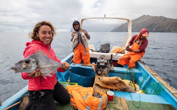 Rocío Lafuente cuenta que se preocupan de llevar a cabo una pesca sustentable.