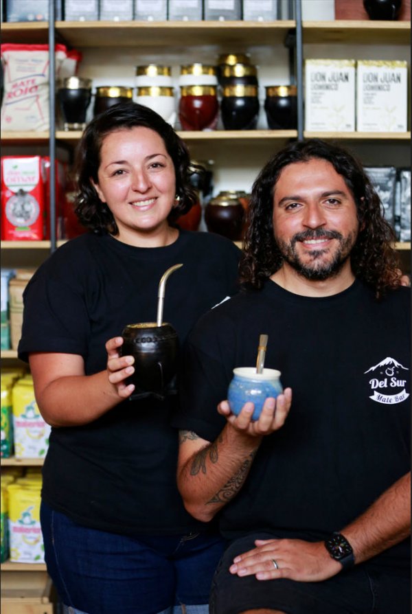 Macarena Lillo y Manuel Riquelme, de Del Sur Mate.