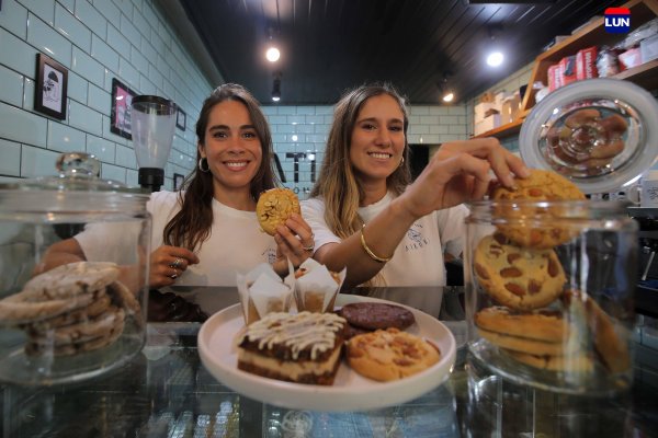 Vijamos a Barcelona a tomar clases con el reconocido chef vegano Toni Rodríguez María. Jesús Rivero y Catalina Espejo