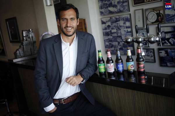Felipe Saráh es el gerente de Marketing de Cristal y explicó en qué consiste la apuesta de cervezas en packs retornables.