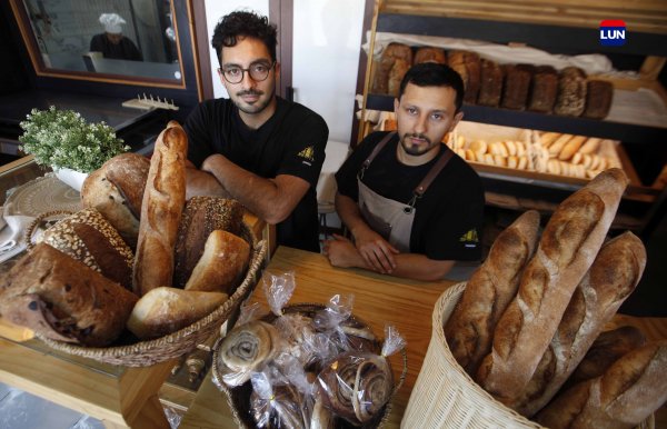 Nos preocupamos mucho de la estética de nuestro local. Javier Rojas Panadería Urbana 

