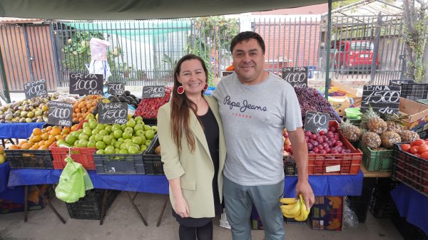 Becerra cuenta que el plazo para postular se extiende hasta el 13 de mayo.