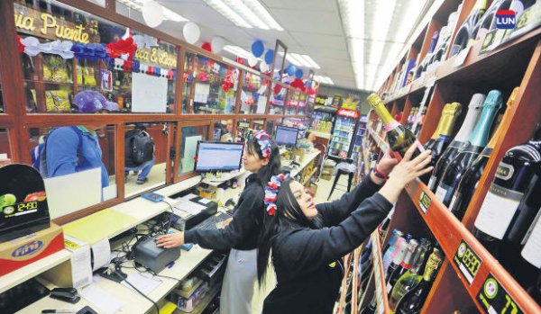 En la cadena Top Drinks ha crecido la demanda
de las marcas más masivas. 