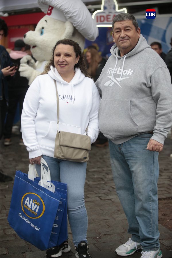 Ricardo Cortés con Angélica Bustamante.