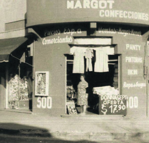 En el año 1970, Margarita Uauy Ayub abrió Margot Confecciones.