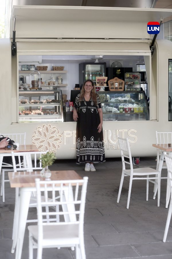 Pía Larach dice que lo más difícil ha sido
la competencia con locales tradicionales.