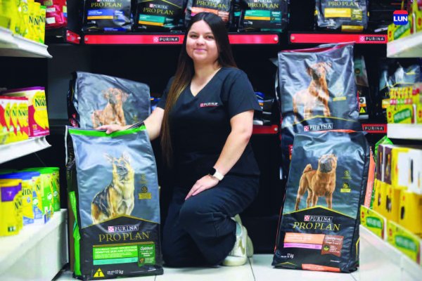 El veterinario prescribe una dieta que elimina ciertas proteínas o ingredientes, Masiel Gálvez