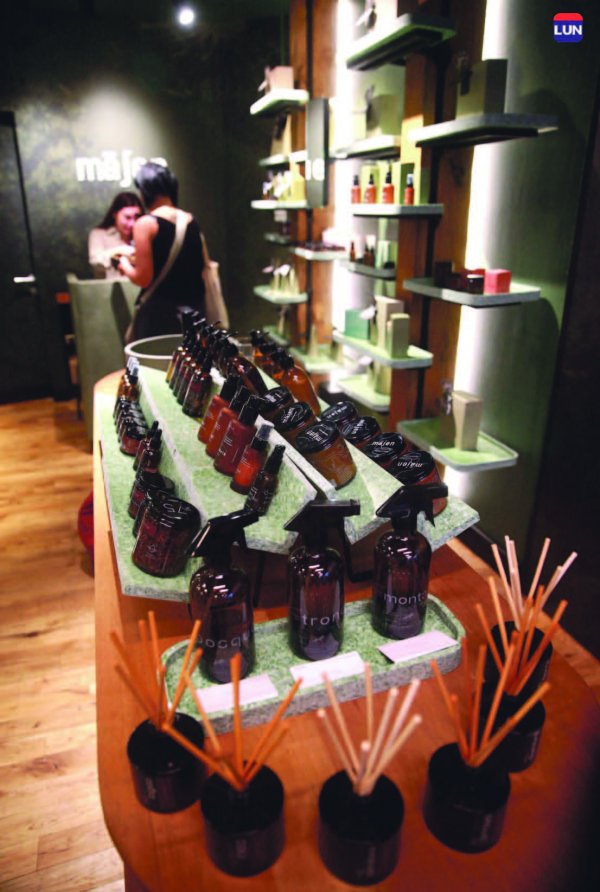 Los productos Majen están disponibles también en siete tiendas físicas.