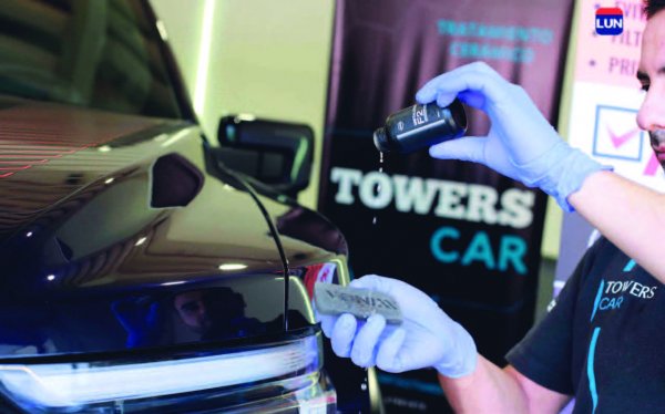 Acá hay variadas opciones para cuidar la pintura y proteger el auto de rayones.